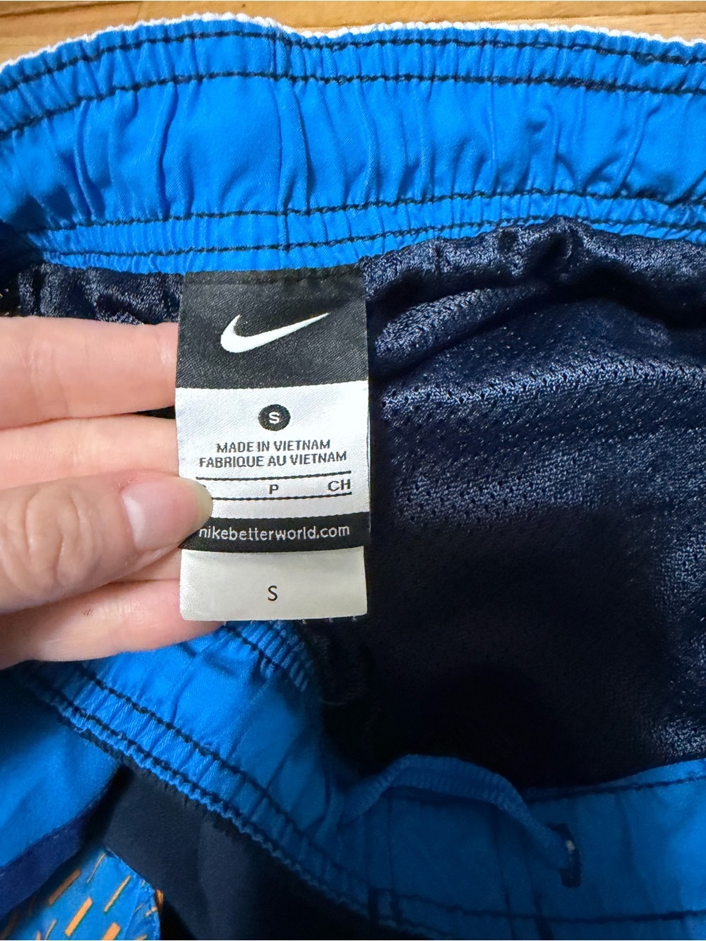 Nike Shorts Lot of 2 Men’s Small Athletic Swim Running Shorts - Picture 5 of 7